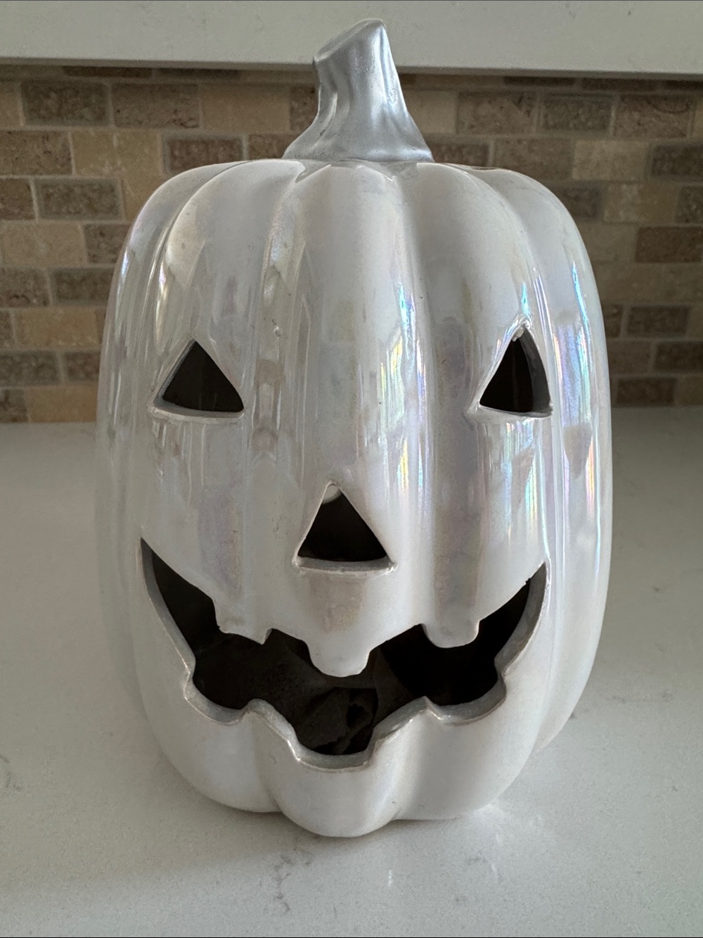 Halloween Iridescent White Ceramic Jack-O'-Lantern 🎃